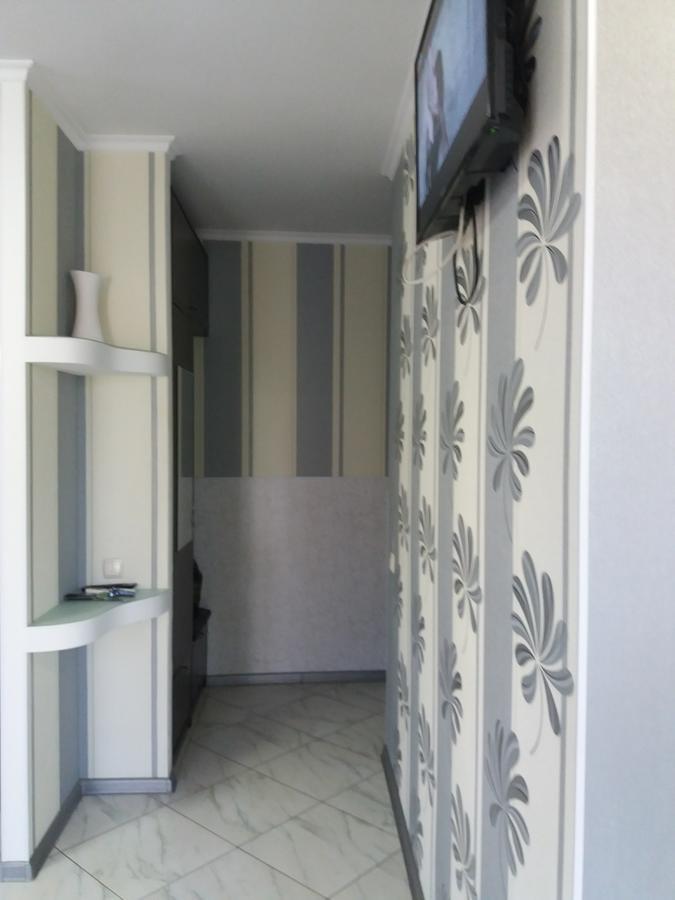 Apartment On 8 Marta Nikolayev Luaran gambar